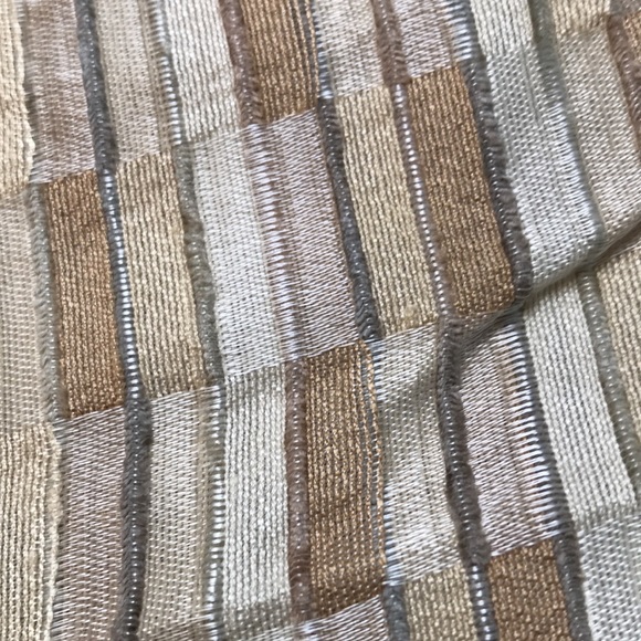 Better Homes and Garden single panel curtain multicolored. 40/82 great condition - Picture 5 of 6